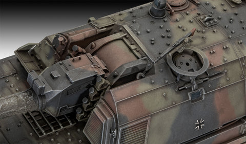 Revell Panzerhaubitze 2000 1/35 plastikinis surinkimo rinkinys 03279