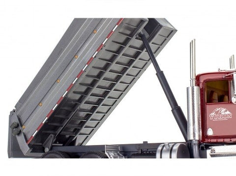 Revell Kenworth W-900 savivartis sunkvežimis 1:25 – surinkimo rinkinys (12628)