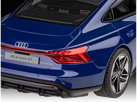 Revell Audi RS e-tron GT 1/24 Easy-Click surenkamas modelis be klijų