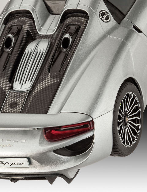 Revell Porsche 918 Spyder 1:24 plastikinis surinkimo rinkinys