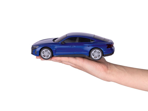 Revell RC Audi e-tron GT, 1:24 – radijo bangomis valdomas automobilis
