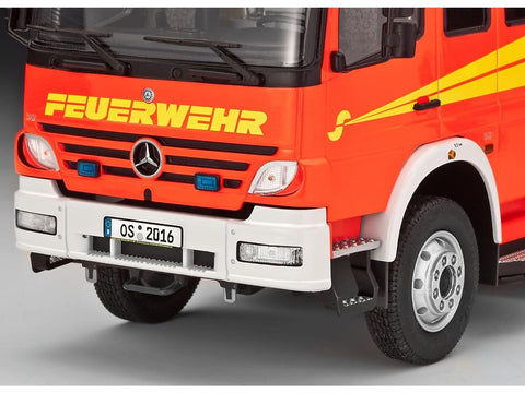 Revell Mercedes-Benz Atego LF20/16 1:24 gaisrinės sunkvežimio modelis