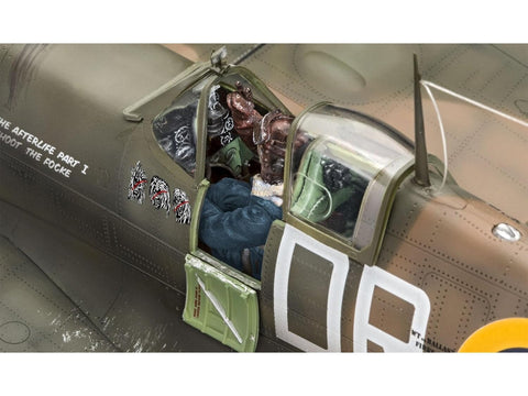 Revell Spitfire Mk.II Iron Maiden Aces High 35-mečio dovanų rinkinys 1/32