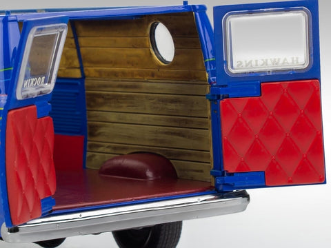 Revell Stranger Things GMC Squawk Van 1/25 surenkamas modelis rinkinys