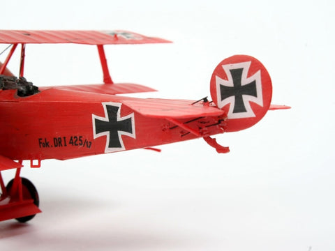 Fokker Dr.1 triplano surenkamas modelis 1/72 – dovanų rinkinys
