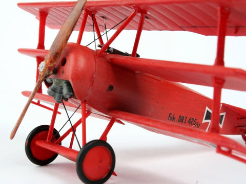 Fokker Dr.1 triplano surenkamas modelis 1/72 – dovanų rinkinys