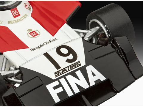 Revell Surtees TS16/03 F1 bolidas 1:32 plastikinis surinkimo rinkinys