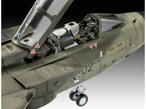 Revell Panavia Tornado 50-mečio Twin Pack, plastikinis modelis 1:72