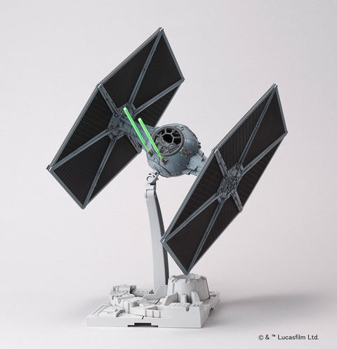 Star Wars TIE Fighter 1/72 plastikinis modelis Revell (Bandai)