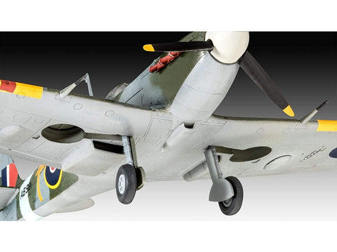 Revell kovinis rinkinys: Messerschmitt Bf 109G-10 & Spitfire Mk.V 1/72 (03710)