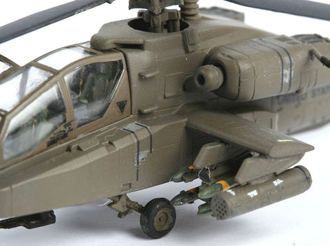 Revell Boeing AH-64D Longbow Apache 1/144 dovanų rinkinys su dažais ir klijais