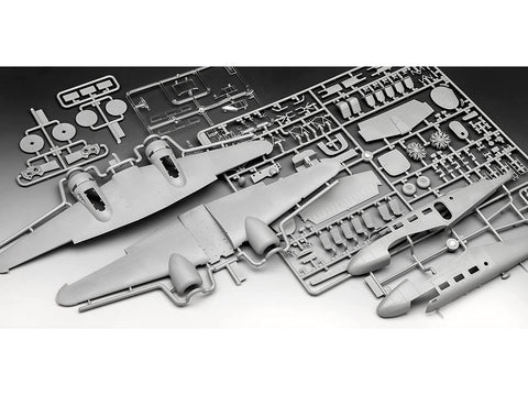 Revell Beechcraft 18 1/48 – plastikinis lėktuvo surinkimo rinkinys (03811)