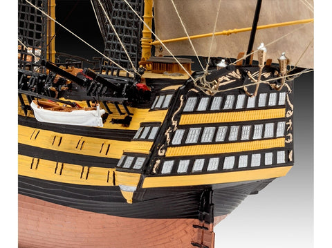 Revell HMS Victory 1:225 plastikinis surenkamas laivo modelis 40 cm