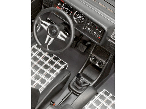 Revell Volkswagen Golf 1 GTI 1:24 plastikinis surenkamas modelis