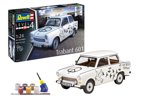 Revell Trabant 601S Builder’s Choice dovanų rinkinys 1/24 su dažais ir klijais