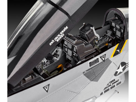 Revell F/A-18F Super Hornet 1/72 plastikinis surinkimo rinkinys