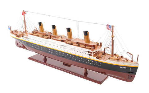 RMS Titanic - išskirtinis legendinio laivo modelis