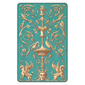 Tarot korta su turkio fono ir auksiniu klasikinio ornamentu, liūto veidu, sparnuotais pegazais ir stilizuotais paukščiais unikalumui
