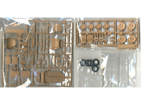 Rye Field Model Vokiškas štabo automobilis Type 82E 1/35 RFM-5023