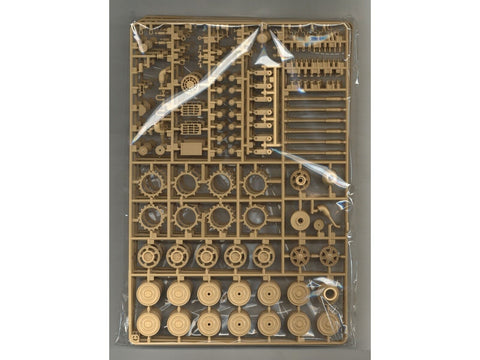 Rye Field Model King Tiger Ardenai 1944 1/35 plastikinis modelis RFM-5137