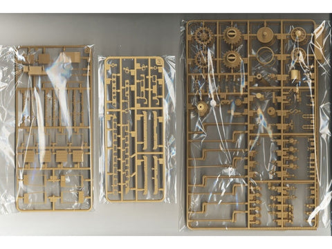 Rye Field 1/35 Tiger I ankstyvas plastikinis tanko modelis su interjeru