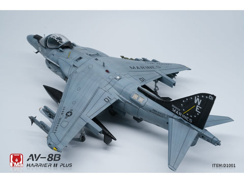 UMa AV-8B Harrier II Plus 1/48 plastikinis surenkamas lėktuvo modelis D1001