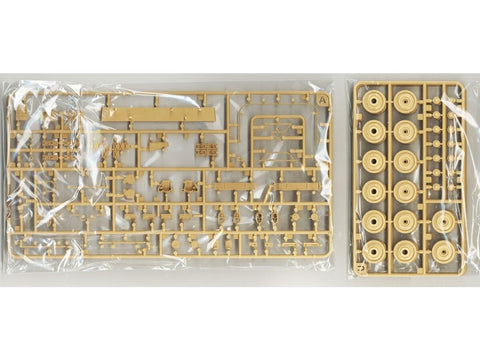 Rye Field Leopard 2A6 užgrobtas Maskvoje su T-80 ratais, 1/35 (RFM-5114)