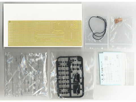 Rye Field Leopard 2A6 užgrobtas Maskvoje su T-80 ratais, 1/35 (RFM-5114)