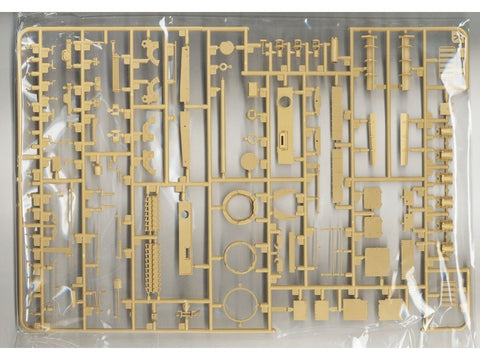 Rye Field Pz.Kpfw. IV J su Panther F bokšteliu 1/35 plastikinis modelis