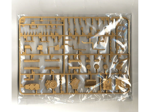 Rye Field Model Tiger I 1/35 modelis, pilnas interjeras, 4 viename (RFM-5141)