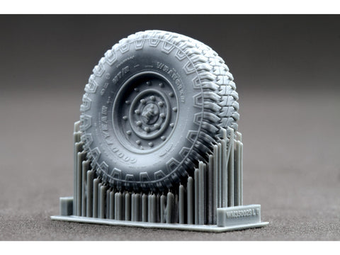 1/35 HMMWV MT/R 12-bolt nuleisti ratai ICM/Academy/Revell