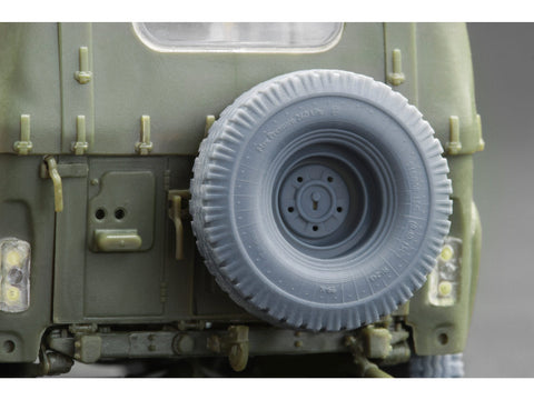 ScaleX UAZ-469 nuleistų ratų rinkinys Trumpeter modeliui 1/35