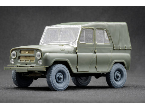 ScaleX UAZ-469 nuleistų ratų rinkinys Trumpeter modeliui 1/35