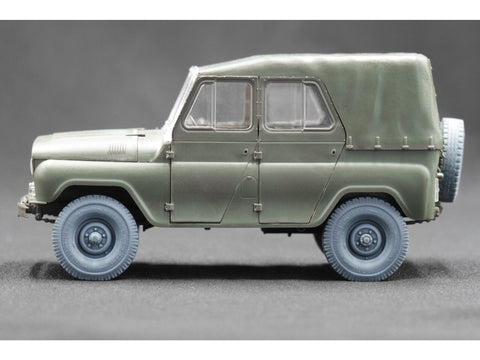 ScaleX UAZ-469 nuleistų ratų rinkinys Trumpeter modeliui 1/35