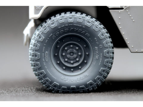 1/35 HMMWV MT/R 12-bolt nuleisti ratai ICM/Academy/Revell