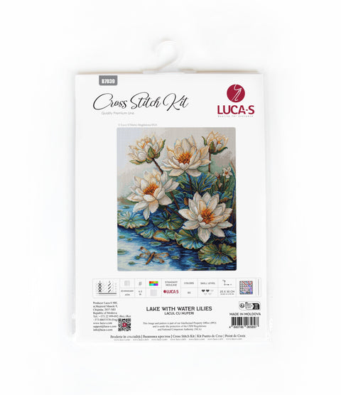 Kryželių rinkinys LUCA‑S su baltų vandens lelijų piešiniu, pakuotės priekis ir dizainas 25×30 cm