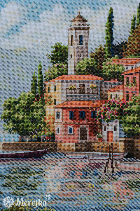 Pajūrio sodai – kryželiu siuvinėjimo rinkinys Aida 16, DMC, 31x40 cm