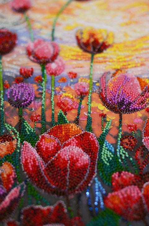 Puošnus karoliukų siuvinėjimo rinkinys „Pavasario ritmas“ 24x42 cm