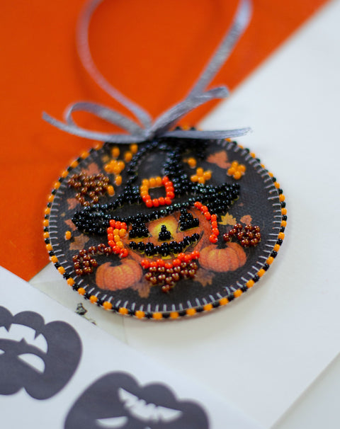 Helovino dekoracija „Festive Halloween“ 13,2×6,6 cm AABT-039