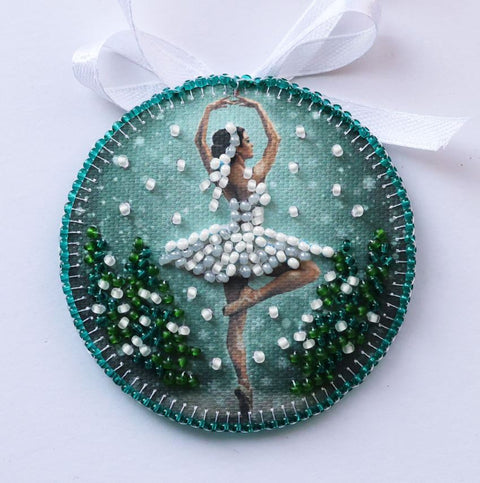 Dekoravimo rinkinys „Žiemos nakties baletas“ 13,2×6,6 cm AABT-067