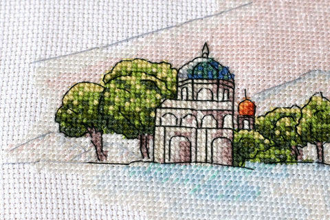 Siuvinėjimo kryželiu rinkinys „Spalvoti kupolai“, 38x18 cm AAH-110