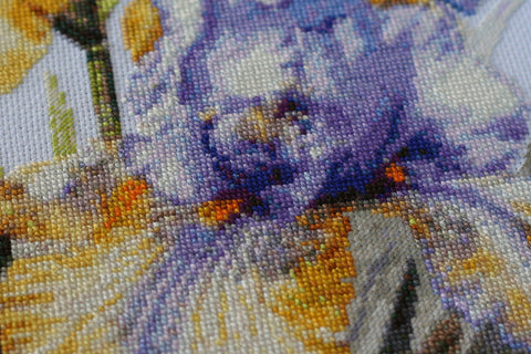 Siuvinėjimo kryželiu rinkinys „Vilkdalgiai“ 21x30 cm AAH-142