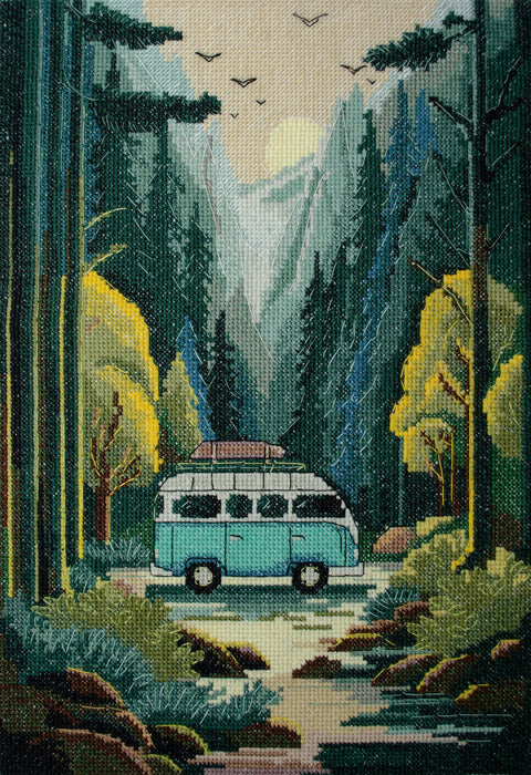 Kryželiu siuvinėjimo rinkinys „Nuotykio troškimas“ 22x32 cm