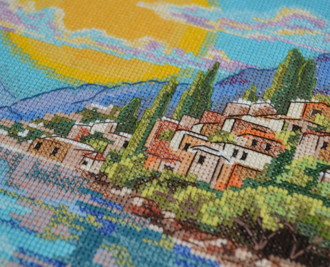 Siuvinėjimo kryželiu rinkinys „Sicilijos saulė“, 25x30 cm AAH-215