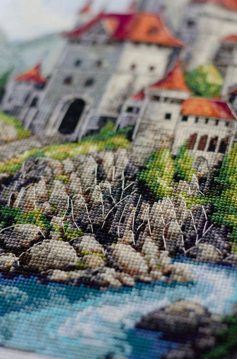 Siuvinėjimo kryželiu rinkinys „Tarp debesų“, 23x40 cm