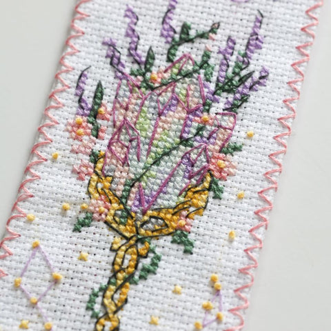 Kryželiu siuvinėjamas knygos skirtuko rinkinys „Dangiškas sargas“ 6,5×18 cm