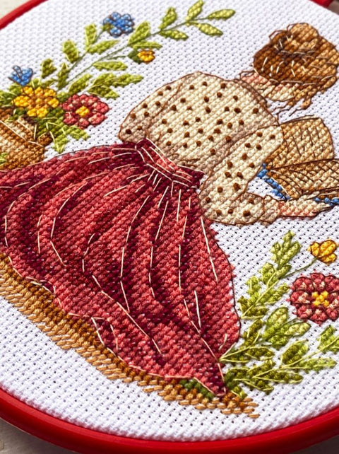 Cross stitch kit "Unfinished story" 15 х 15 cm AAHM-092