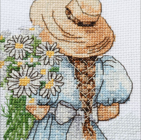 Siuvinėjimo kryželiu rinkinys „Ramunės jai“ su lankeliu, 15x15 cm