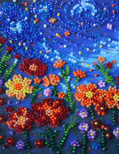 Mini karoliukų siuvinėjimo rinkinys „Vasarvidžio nakties sapnas“ 15x15 AAM-264