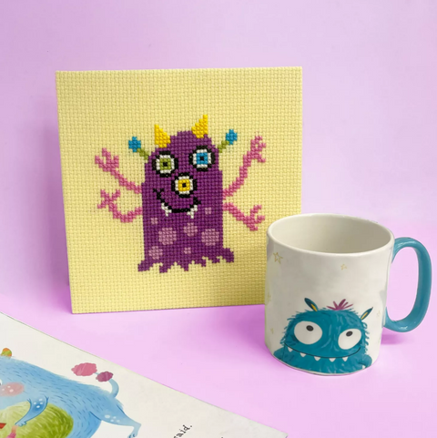 Siuvinėjimo kryželiu rinkinys vaikams „Massive Monsters – Perry“, 16x16 cm